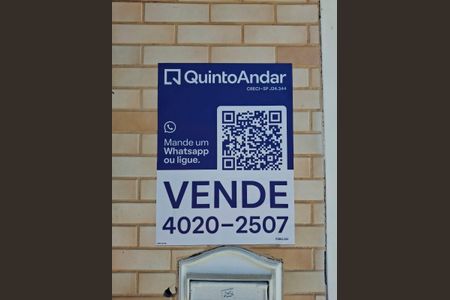 Casa à venda com 298m², 3 quartos e 2 vagas Casa à venda com 298m², 3 quartos e 2 vagasPlaquinha
