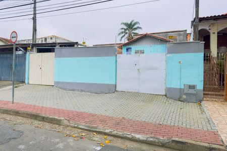 Studio para alugar com 30m², 1 quarto e 1 vaga Studio para alugar com 30m², 1 quarto e 1 vagaFachada
