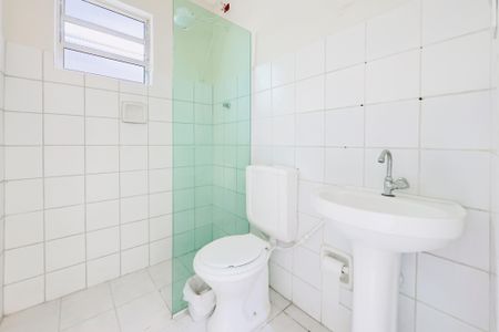 Studio para alugar com 30m², 1 quarto e 1 vaga Studio para alugar com 30m², 1 quarto e 1 vagaBanheiro