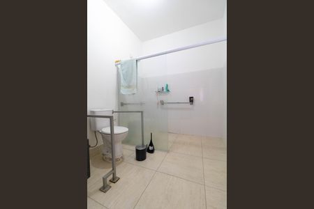 Casa à venda com 186m², 4 quartos e 3 vagasBanheiro da Suíte