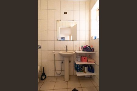 Casa à venda com 186m², 4 quartos e 3 vagasBanheiro da casa 02