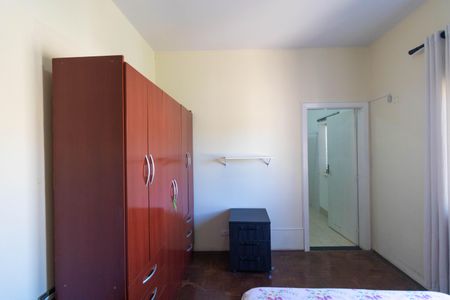 Casa à venda com 186m², 4 quartos e 3 vagasSuíte