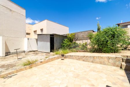 Casa à venda com 186m², 4 quartos e 3 vagasQuintal
