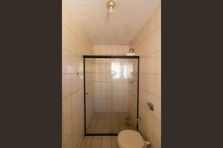 Casa à venda com 186m², 4 quartos e 3 vagasBanheiro da casa 02