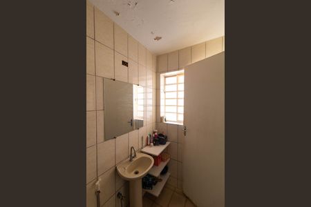 Casa à venda com 186m², 4 quartos e 3 vagasBanheiro da casa 02