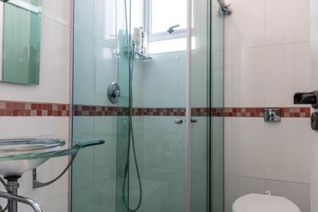 Casa para alugar com 400m², 4 quartos e 3 vagas Casa para alugar com 400m², 4 quartos e 3 vagasBanheiro Social