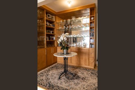 Casa para alugar com 400m², 4 quartos e 3 vagas Casa para alugar com 400m², 4 quartos e 3 vagasSala 1