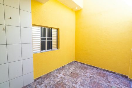 Casa à venda com 115m², 2 quartos e 2 vagas Casa à venda com 115m², 2 quartos e 2 vagasLavanderia