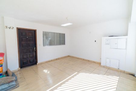 Casa à venda com 115m², 2 quartos e 2 vagas Casa à venda com 115m², 2 quartos e 2 vagasGaragem