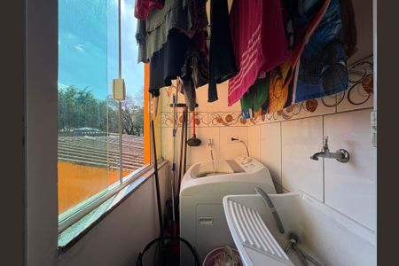 Apartamento à venda com 104m², 2 quartos e 2 vagas Apartamento à venda com 104m², 2 quartos e 2 vagasLavanderia