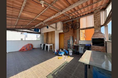 Apartamento à venda com 104m², 2 quartos e 2 vagas Apartamento à venda com 104m², 2 quartos e 2 vagasCobertura
