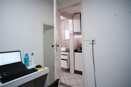 Apartamento à venda com 57m², 3 quartos e 1 vagaQuarto 2