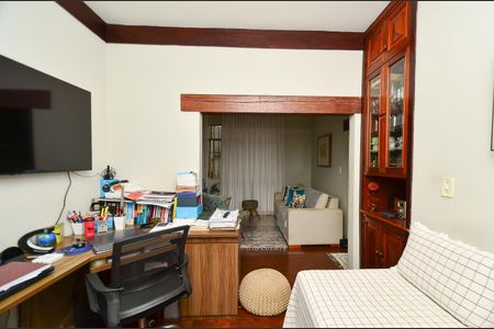 Apartamento à venda com 65m², 2 quartos e 1 vagaEscritorio