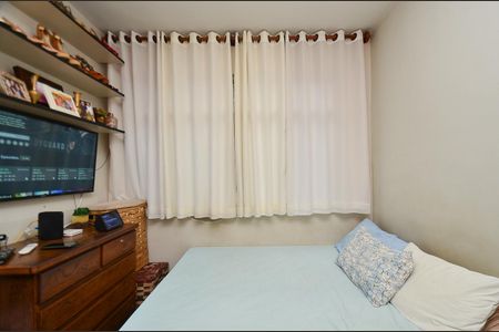 Apartamento à venda com 65m², 2 quartos e 1 vagaQuarto 2