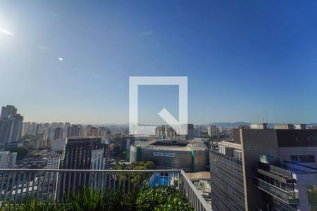 Studio à venda com 25m², 1 quarto e 1 vaga Studio à venda com 25m², 1 quarto e 1 vagaÁrea comum - Piscina