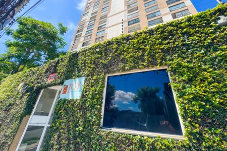 Studio à venda com 35m², 1 quarto e 1 vaga Studio à venda com 35m², 1 quarto e 1 vagaFachada