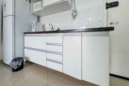 Studio à venda com 35m², 1 quarto e 1 vaga Studio à venda com 35m², 1 quarto e 1 vagaCozinha - Armários