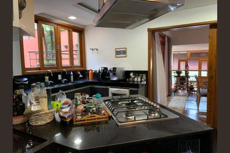 Casa à venda com 450m², 4 quartos e 4 vagas