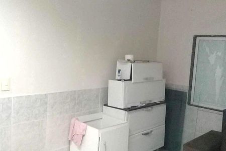 Casa à venda com 60m², 2 quartos e 1 vaga