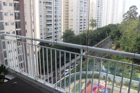 Apartamento à venda com 96m², 3 quartos e 2 vagasVaranda