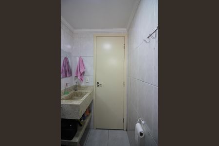 Apartamento à venda com 46m², 2 quartos e 1 vagaBanheiro Social