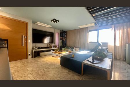 Apartamento à venda com 150m², 4 quartos e 3 vagasSala