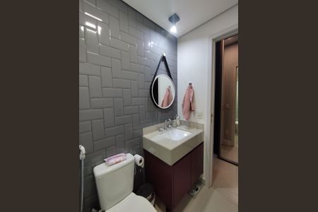 Apartamento à venda com 93m², 2 quartos e 2 vagas Apartamento à venda com 93m², 2 quartos e 2 vagasBanheiro