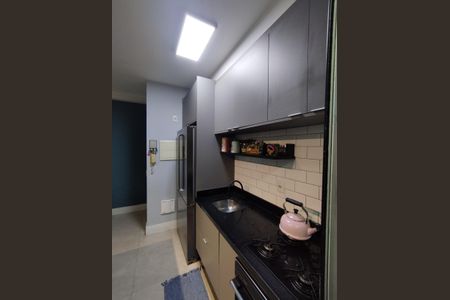 Apartamento à venda com 93m², 2 quartos e 2 vagas Apartamento à venda com 93m², 2 quartos e 2 vagasCozinha