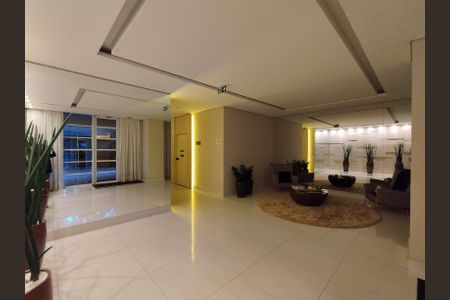 Apartamento à venda com 93m², 2 quartos e 2 vagas Apartamento à venda com 93m², 2 quartos e 2 vagasHall de entrada