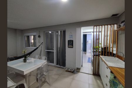 Apartamento à venda com 93m², 2 quartos e 2 vagas Apartamento à venda com 93m², 2 quartos e 2 vagasVaranda gourmet