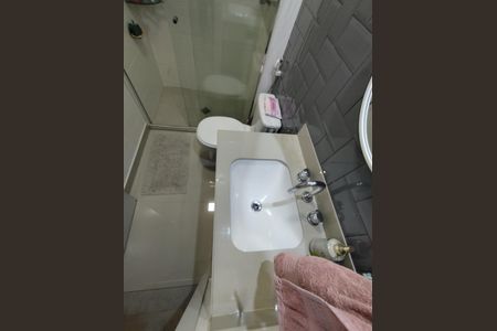 Apartamento à venda com 93m², 2 quartos e 2 vagas Apartamento à venda com 93m², 2 quartos e 2 vagasBanheiro