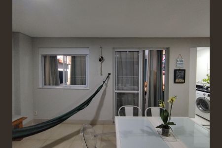 Apartamento à venda com 93m², 2 quartos e 2 vagas Apartamento à venda com 93m², 2 quartos e 2 vagasVaranda gourmet