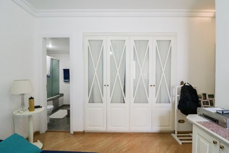 Apartamento à venda com 144m², 3 quartos e 3 vagasSuíte 2