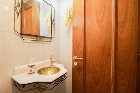 Apartamento à venda com 144m², 3 quartos e 3 vagasLavabo