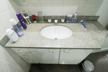 Apartamento à venda com 144m², 3 quartos e 3 vagasBanheiro da Suíte 2