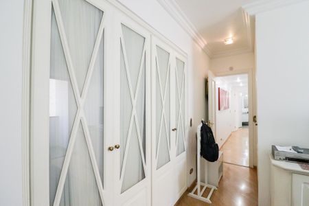 Apartamento à venda com 144m², 3 quartos e 3 vagasSuíte 2