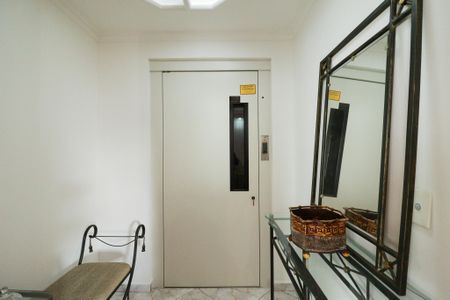 Apartamento à venda com 144m², 3 quartos e 3 vagasHall do Elevador