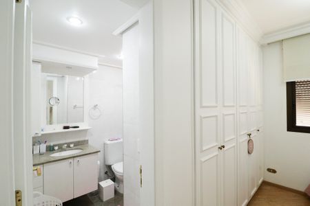 Apartamento à venda com 144m², 3 quartos e 3 vagasSuíte 3