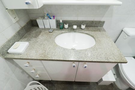Apartamento à venda com 144m², 3 quartos e 3 vagasBanheiro da Suíte 3