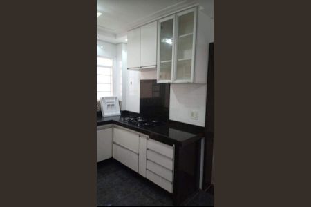 Apartamento à venda com 85m², 2 quartos e 1 vagaCozinha