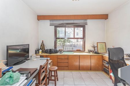 Casa à venda com 208m², 3 quartos e 1 vagaSuíte 1