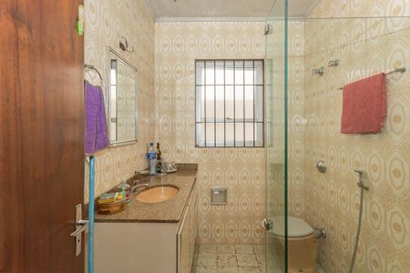 Casa à venda com 208m², 3 quartos e 1 vagaBanheiro da Suíte 1