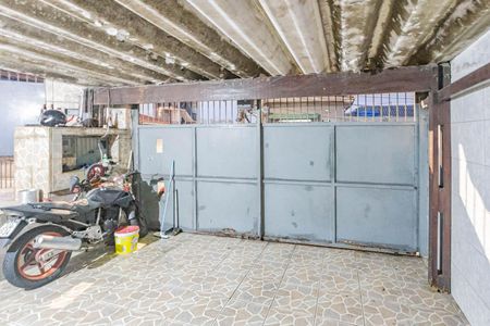 Casa à venda com 150m², 4 quartos e 2 vagasGaragem