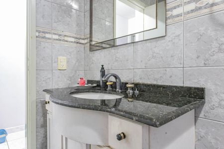 Casa à venda com 150m², 4 quartos e 2 vagasBanheiro