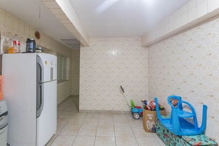 Casa à venda com 150m², 4 quartos e 2 vagasArea de Serviços