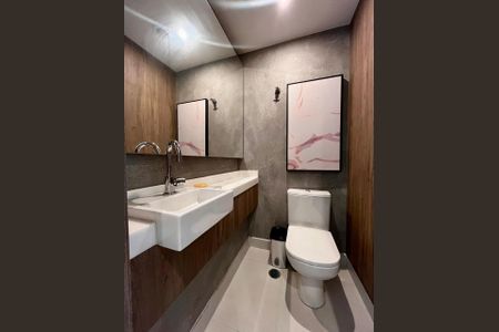 Apartamento à venda com 125m², 3 quartos e 2 vagas Apartamento à venda com 125m², 3 quartos e 2 vagasLavabo