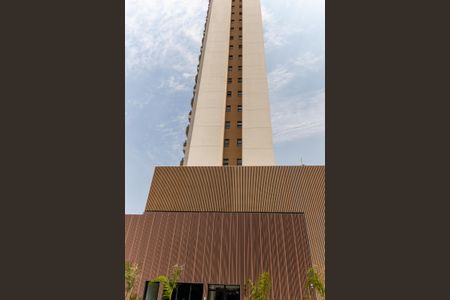 Apartamento à venda com 48m², 2 quartos e 1 vaga Apartamento à venda com 48m², 2 quartos e 1 vagaFachada