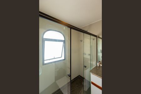 Apartamento à venda com 281m², 4 quartos e 4 vagasBanheiro da Suíte 1