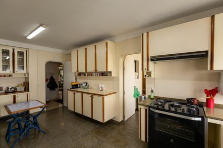 Apartamento à venda com 281m², 4 quartos e 4 vagasCozinha