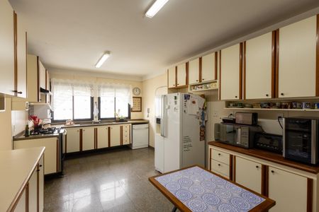 Apartamento à venda com 281m², 4 quartos e 4 vagasCozinha